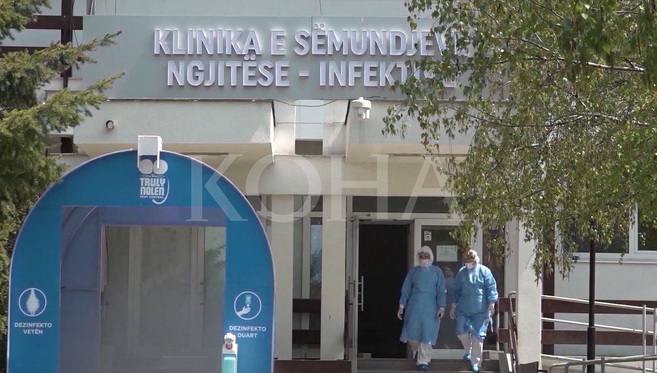 Sindikata e Infermierëve, Mamive e profesionistëve të tjerë shëndetësorë proteston të hënën