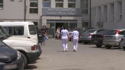 IKSHPK-ja kritikohet për mbrojtjen e Hotit dhe për “të drejtën që çdokush e ka të infektohet”