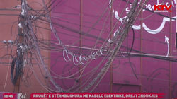 Rrugët e mbushura me kabllo elektrike në kryeqytet drejt zhdukjes