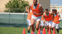Gjilani e vlerëson APOEL-in, qipriotët duan vetëm futboll e jo politikë