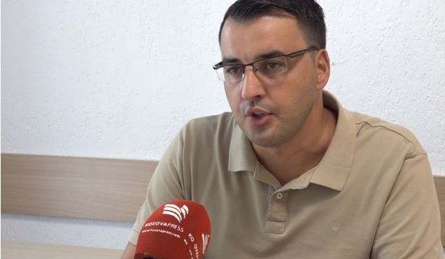 Mazreku: Afati i 17 gushtit vlente vetëm për policën e sigurimit, jo për regjistrim të automjeteve