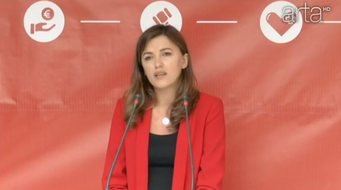 VV-ja kritikon faljen që presidenti i bëri dëshmitarit të Deharit, kërkon të zbardhet rasti