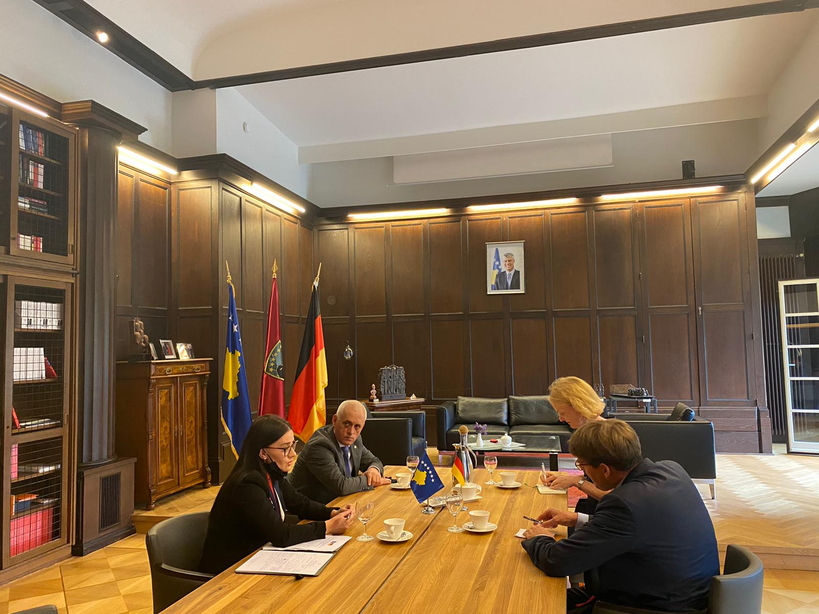 Haradinaj-Stublla thotë në Gjermani mori sinjale pozitive për liberalizim