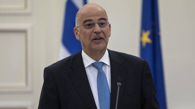 Greqia paralajmëron ndarjen e detit me Shqipërinë dhe zgjerim 12 milje