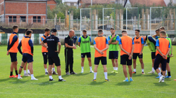 Kosova mund të paraqitet pa lojtarë që luajnë në Zvicër përballë Anglisë e Turqisë