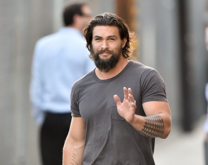 Jason Momoa një adhurues i zjarrtë i grupit “Metallica”