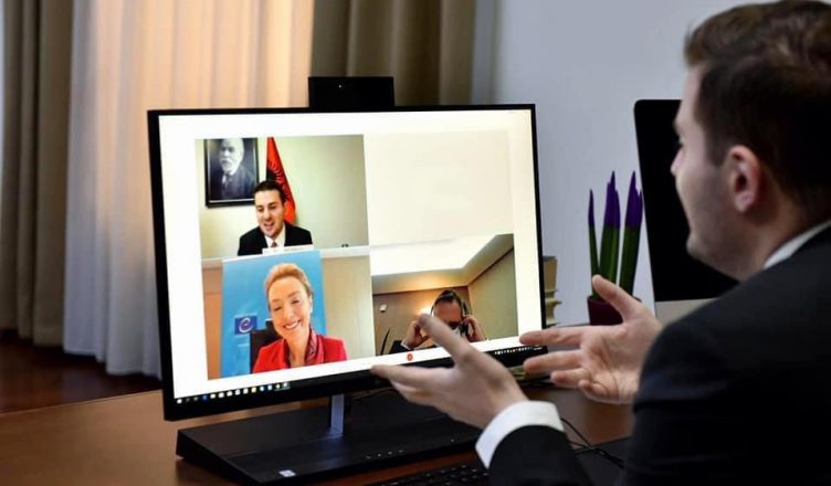 Cakaj i telefonon Pejçinoviqit për fshirjen e adresave të shqiptarëve në Luginën e Preshevës