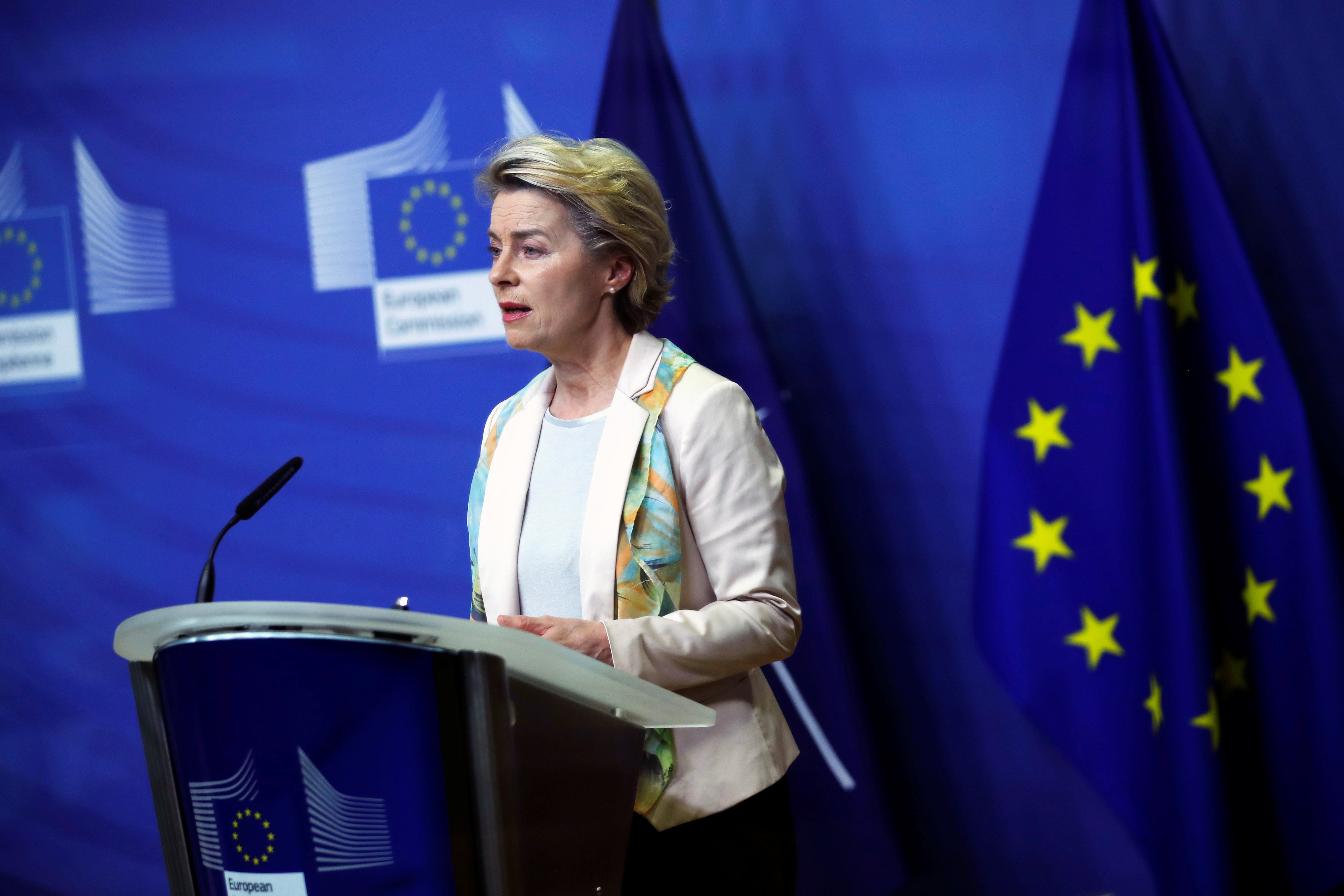 Von der Leyen: Evropianët e parë pritet të vaksionohen për koronavirus para fundit të vitit