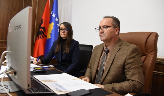 Ministri Krasniqi ia bën të qartë përfaqësueses së Serbisë se Kosova është shtet i pavarur