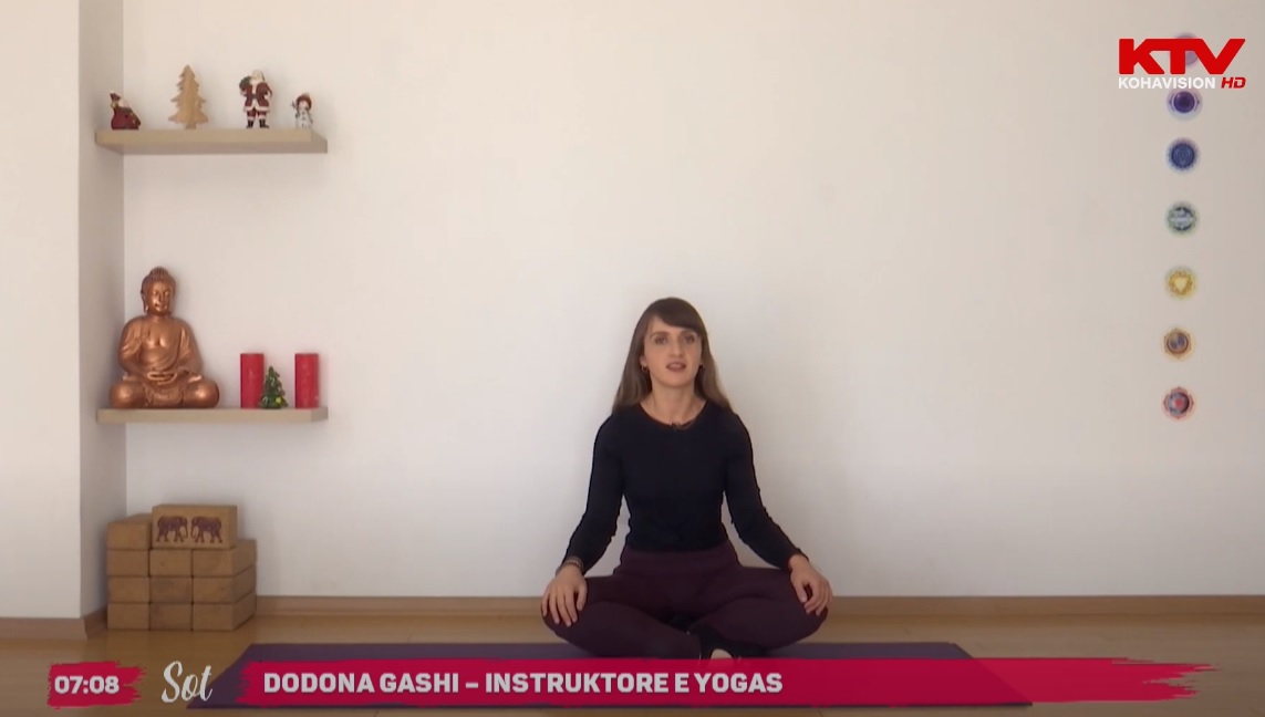 Yoga, disiplinë për të nisur ditën të gjitha moshat