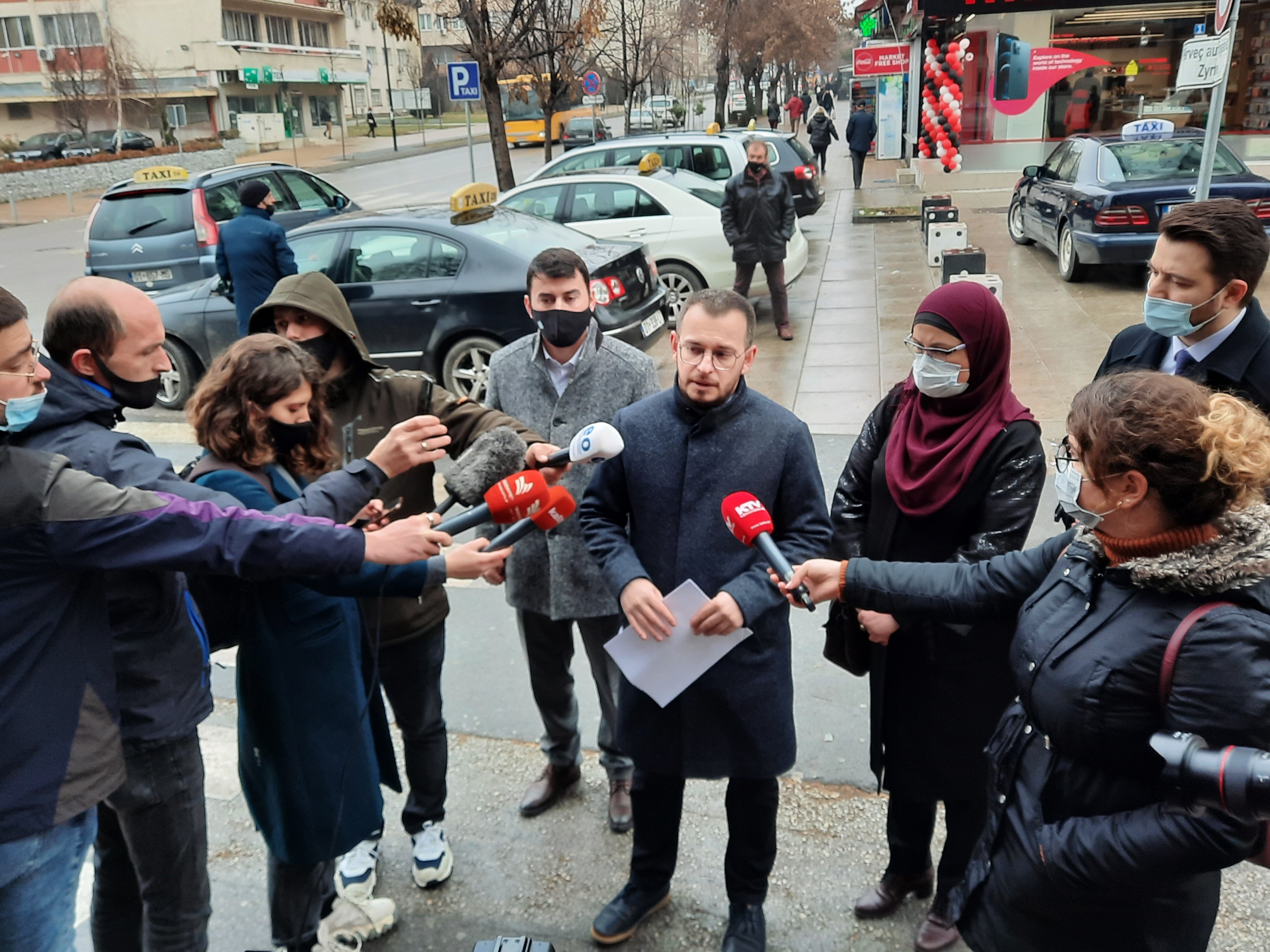 VV-ja dorëzon kallëzim penal për “abuzimin me furnizim me oksigjen medicinal”