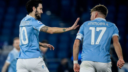 Lazio mposht Genoan në një ndeshje dramatike ku u shënuan shtatë gola