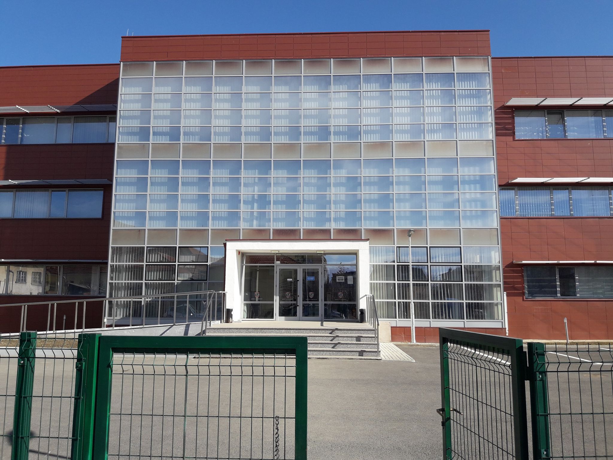Bizneset në Podujevë lejohen të punojnë në dy të dielat e ardhshme
