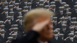 Paparashikueshmëria e Trumpit vë ushtrinë në alarm të kuq