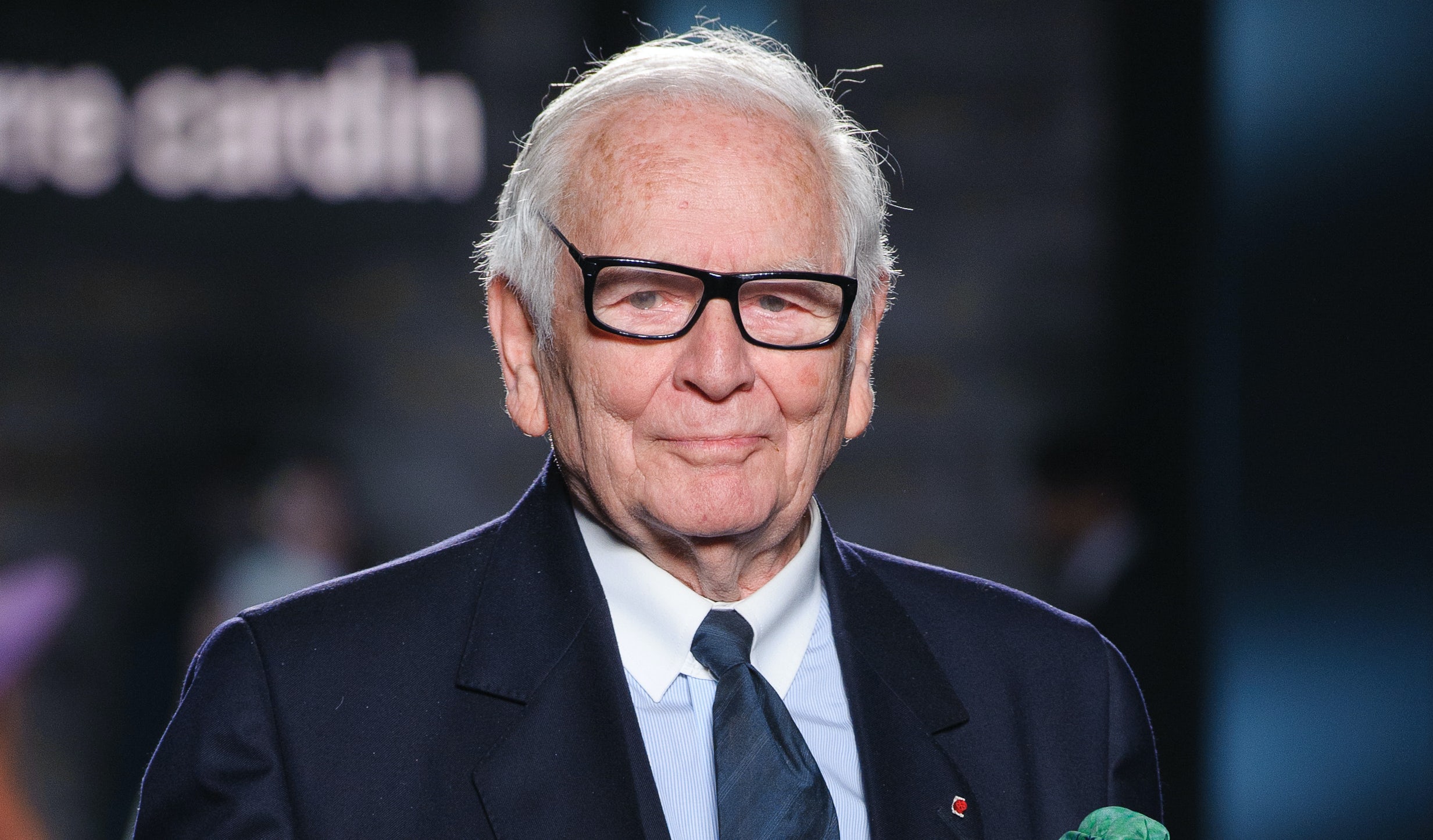 Vdiq disenjatori francez Pierre Cardin në moshën 98-vjeçare