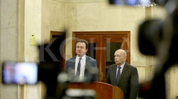 Kurti e Mustafa me konferencë të përbashkët