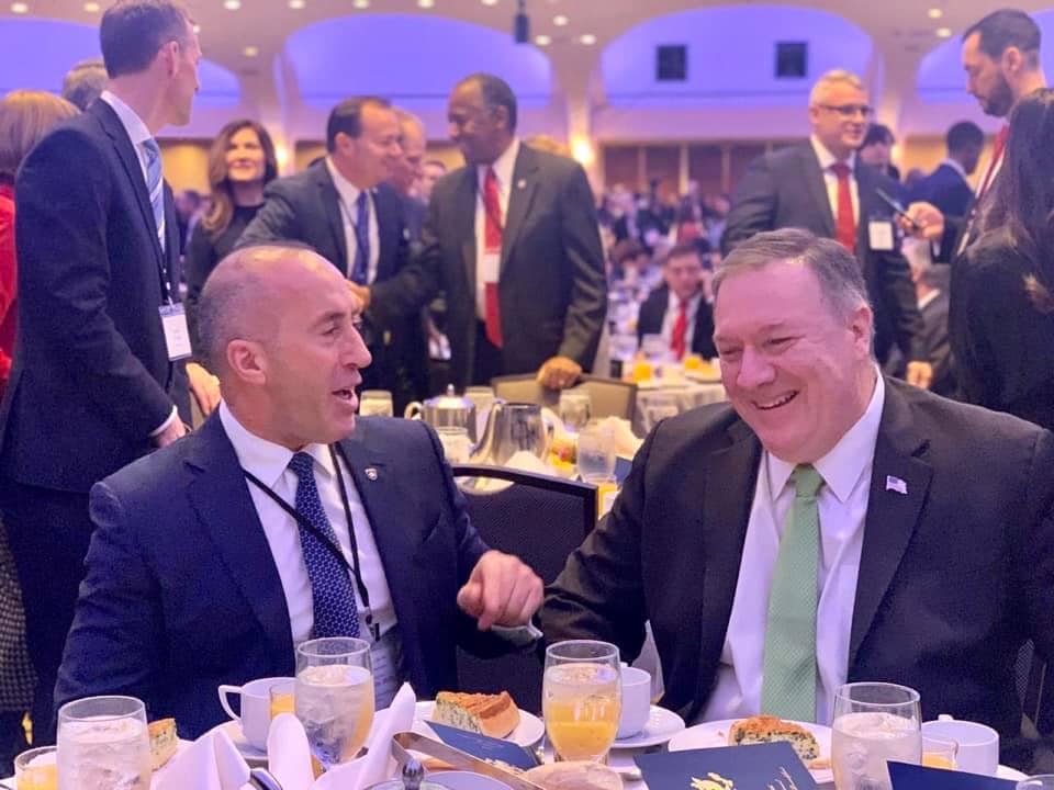 Ish-kryeministri Haradinaj takon Pompeon, diskutojnë për Kosovën