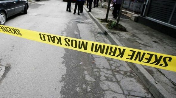 E moshuara në Fier hidhet nga kati i nëntë i pallatit, vuante nga depresioni