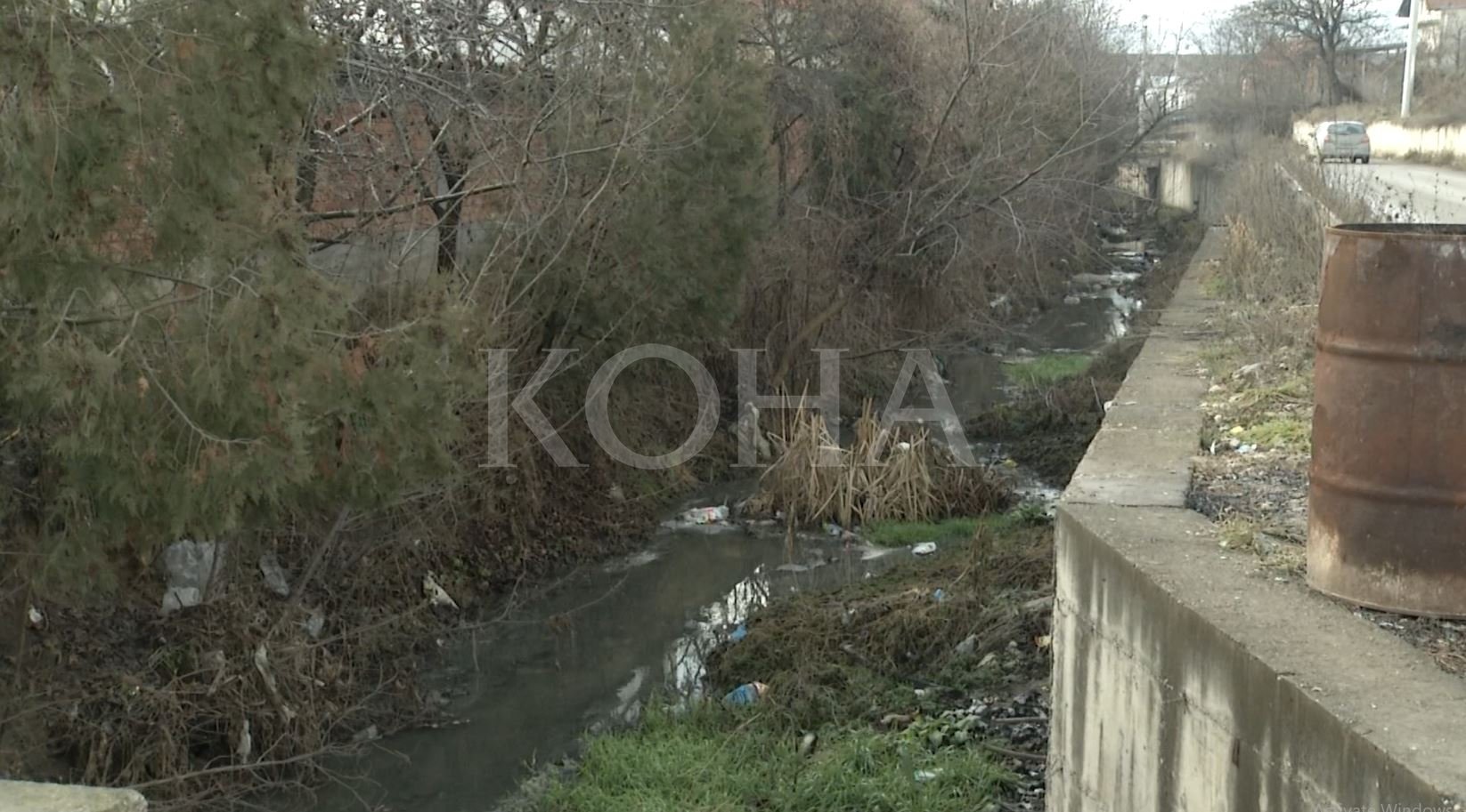 Bashkëjetesa me kundërmim nga prishja e rrjetit të kanalizimit në Stanovc të Epërm të Vushtrrisë