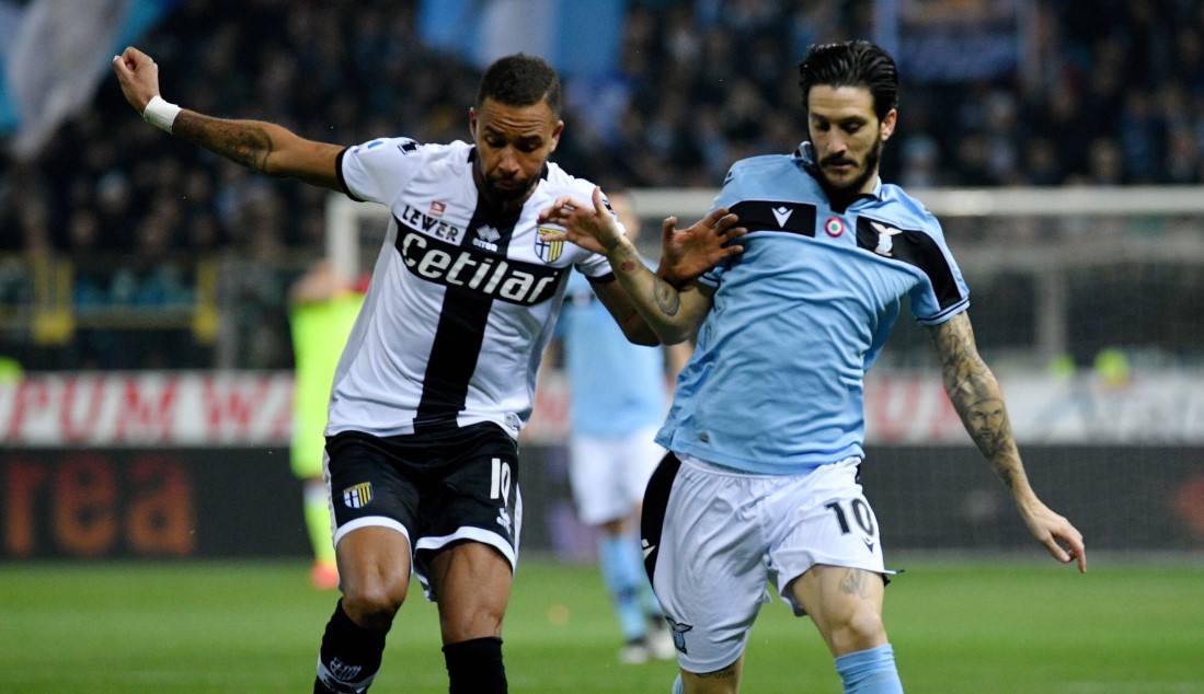 Lazio mposht Parmën për t’iu afruar Juves në vetëm një pikë