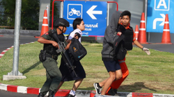 Ushtari tajlandez vrau 26 persona, shumica brenda qendrës tregtare