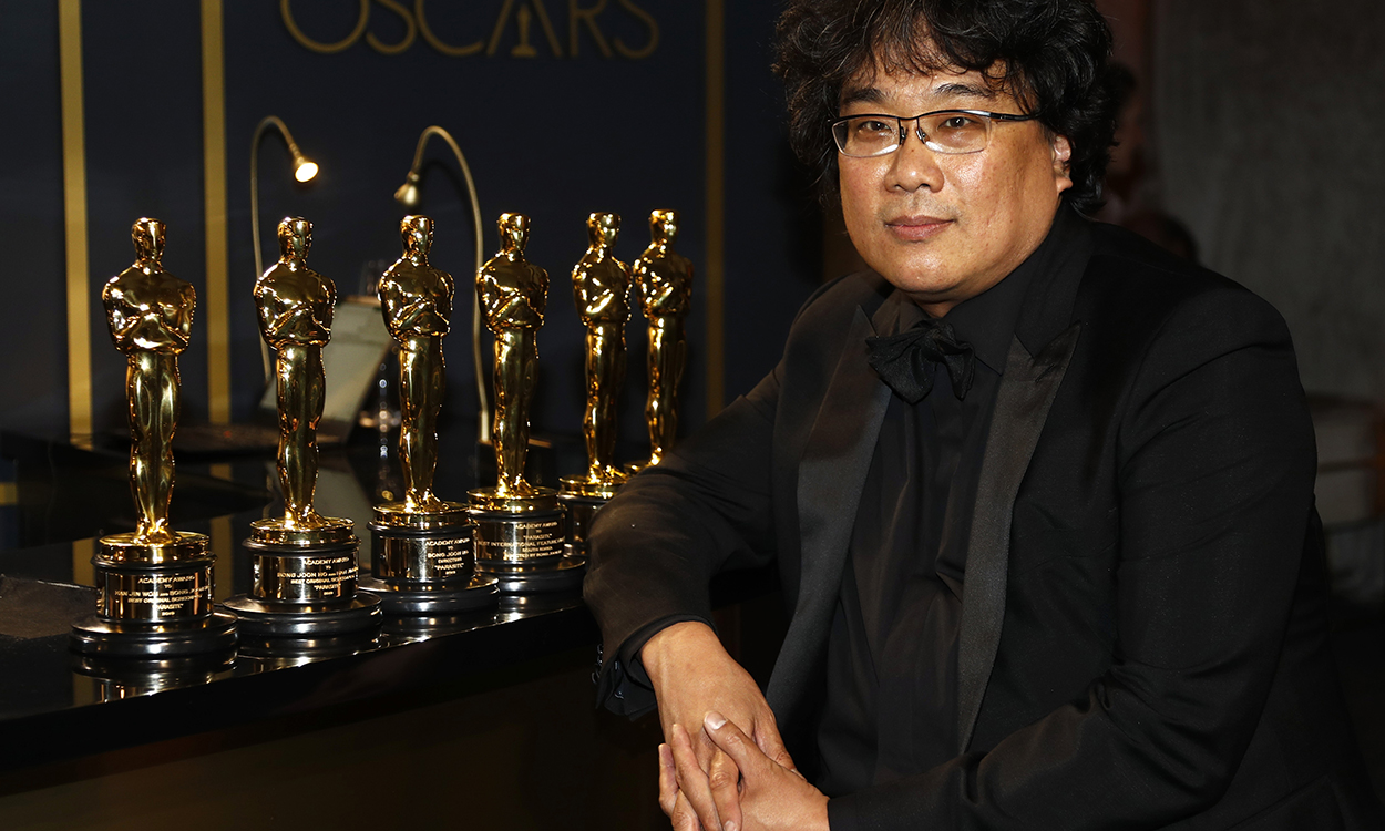 Filmi jugkorean shkruan historinë me triumfin në “Oscars”