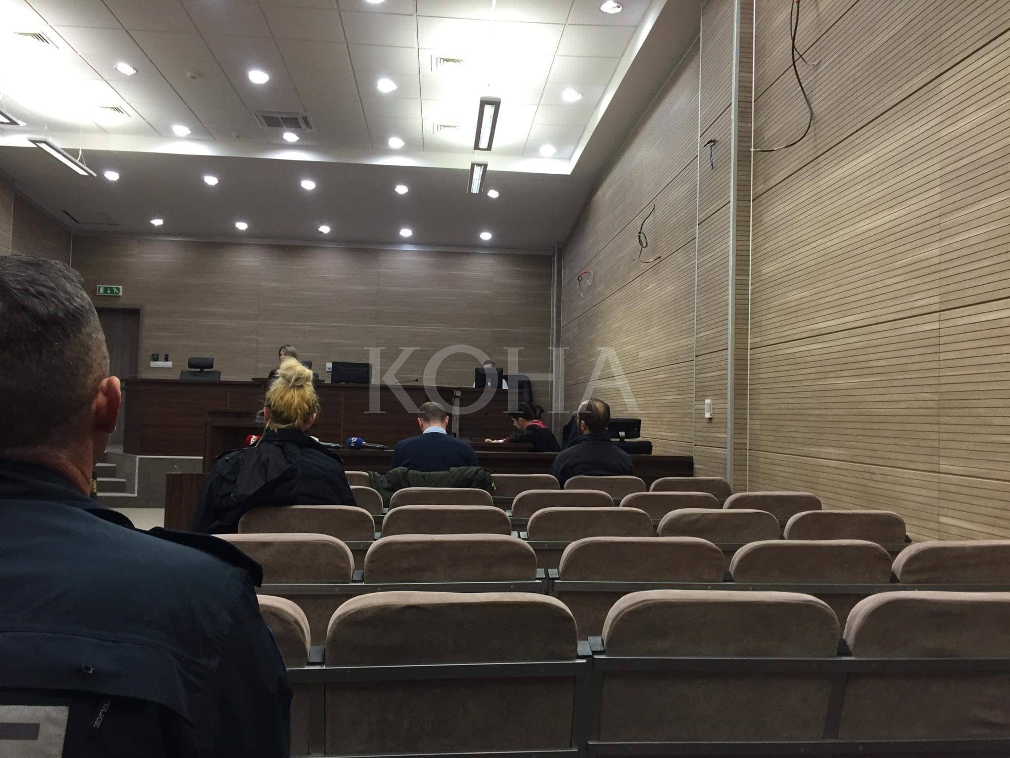 Nis seanca gjyqësore ndaj tre aktivistëve të VV-së e PSD-së për koktej molotovi