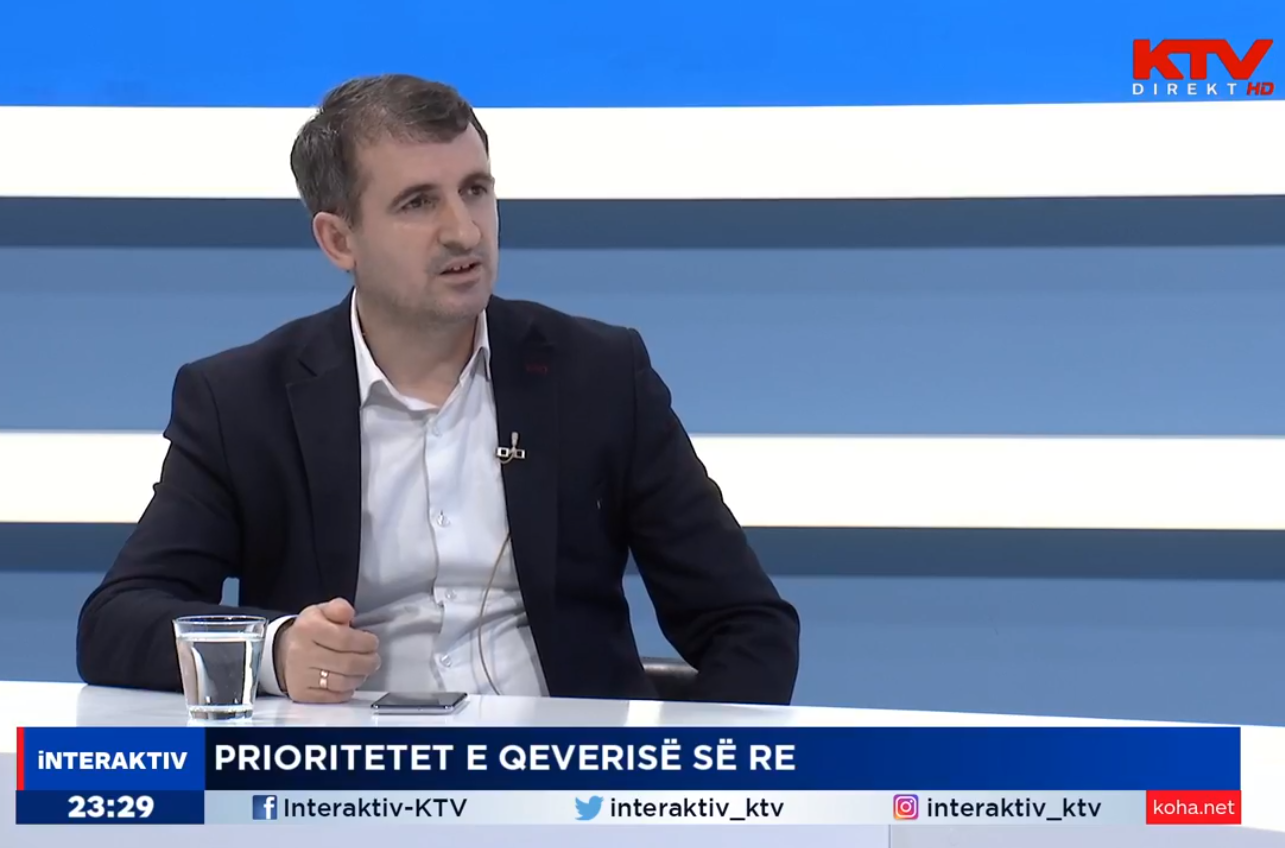 Miftaraj: Vendimi i Kurtit për zbritjen e pagave në Qeveri i kundërligjshëm