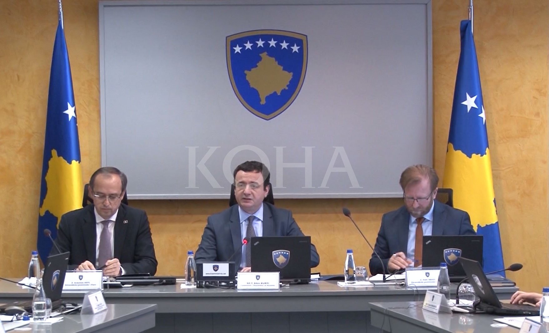 Ish-zëvendësministrat e qeverisë së kaluar do të kompensohen me 70 për qind të pagës, 6 muaj pas përfundimit të mandatit