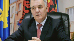 Imri Ahmeti refuzon të hyjë në “vallet personale” të bashkëpartiakëve të tij