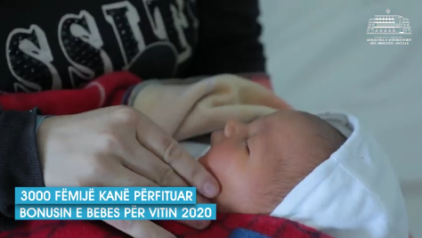Në Shqipëri, kush bën shumë fëmijë merr më shumë lekë shpërblim