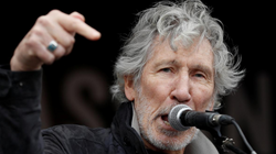 Bashkëthemeluesi i “Pink Floyd”-it i bashkohet përkrahësve të Assanges gjatë protestës në Londër