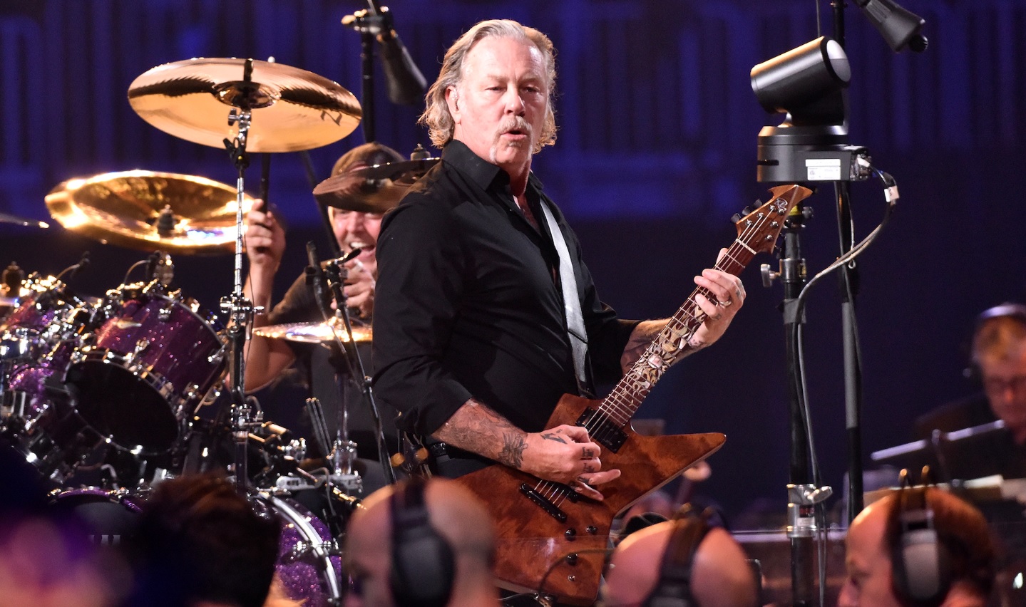 “Metallica” i ka anuluar performancat në dy festivale