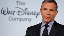 Bob Iger largohet nga pozita e kryeshefit ekzekutiv të kompanisë “Walt Disney”