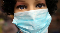 Apple dhuron 10 milionë maska për stafin mjekësor në SHBA