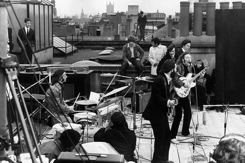 Libri i ri i “Beatles” sugjeron se po përgatitet filmi “Get Back”