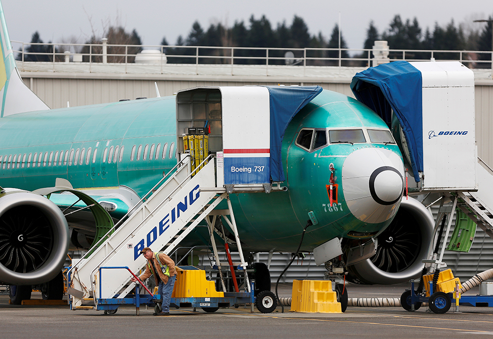 Boeingu angazhon në punë të ndryshme 3 mijë punëtorë