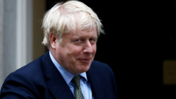 Boris Johnson shkon në spital shkaku i koronavirusit