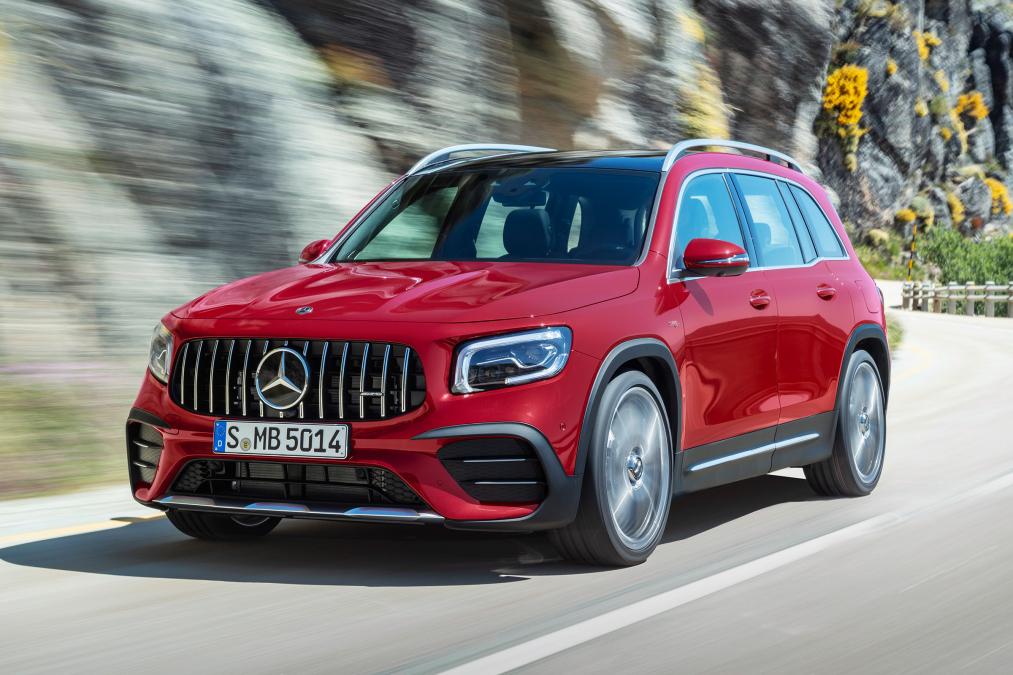 Mercedes-AMG GLB 35 i ri me motor 2.0 e 302 kuajfuqi