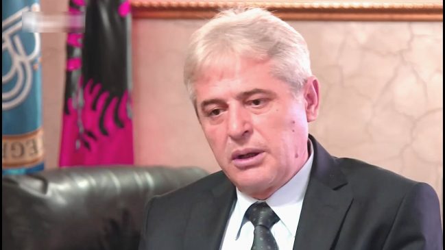 Ali Ahmeti thotë se i ishte ofruar ndarja e Maqedonisë në vija etnike, por kishte refuzuar