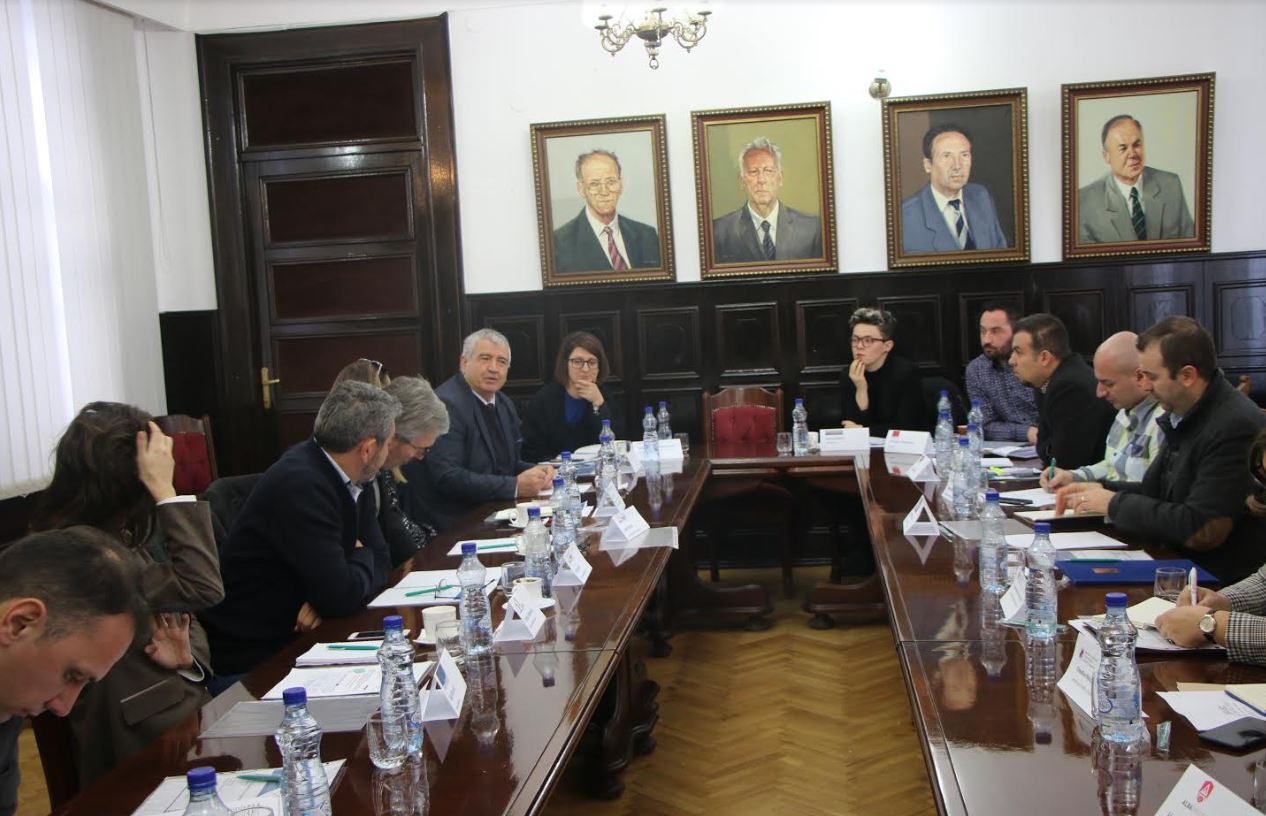UP-ja organizon tryezën “Angazhimi i studentëve në projekte të qyteteve në zhvillim”