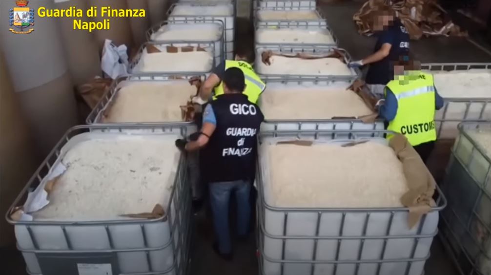 Droga e ISIS-it futet në Itali, bllokohen 84 milionë doza amfetaminë me vlerë 1 miliard euro