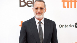 Tom Hanks kritikon amerikanët që refuzojnë të mbajnë maska në fytyrë