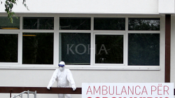  Spitalet mbushen me pacientë me COVID-19, riorganizohen klinikat e QKUK-së