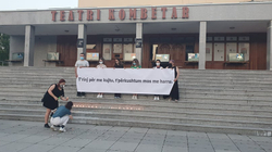 Në Prishtinë ndizen qirinj në përkujtim të masakrës së Srebrenicës