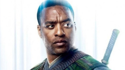 Chiwetel Ejiofor rikthehet me rol në vazhdimin e dytë të “Doctor Strange”