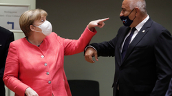 Merkeli ia tërhoqi vërejtjen kryeministrit bullgar për maskën e vënë gabim