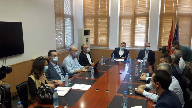 ​Vitia dhe Ismaili s’i përgjigjen Zemajt, dy ish-ministra tjerë marrin pjesë në Bordin Këshillues
