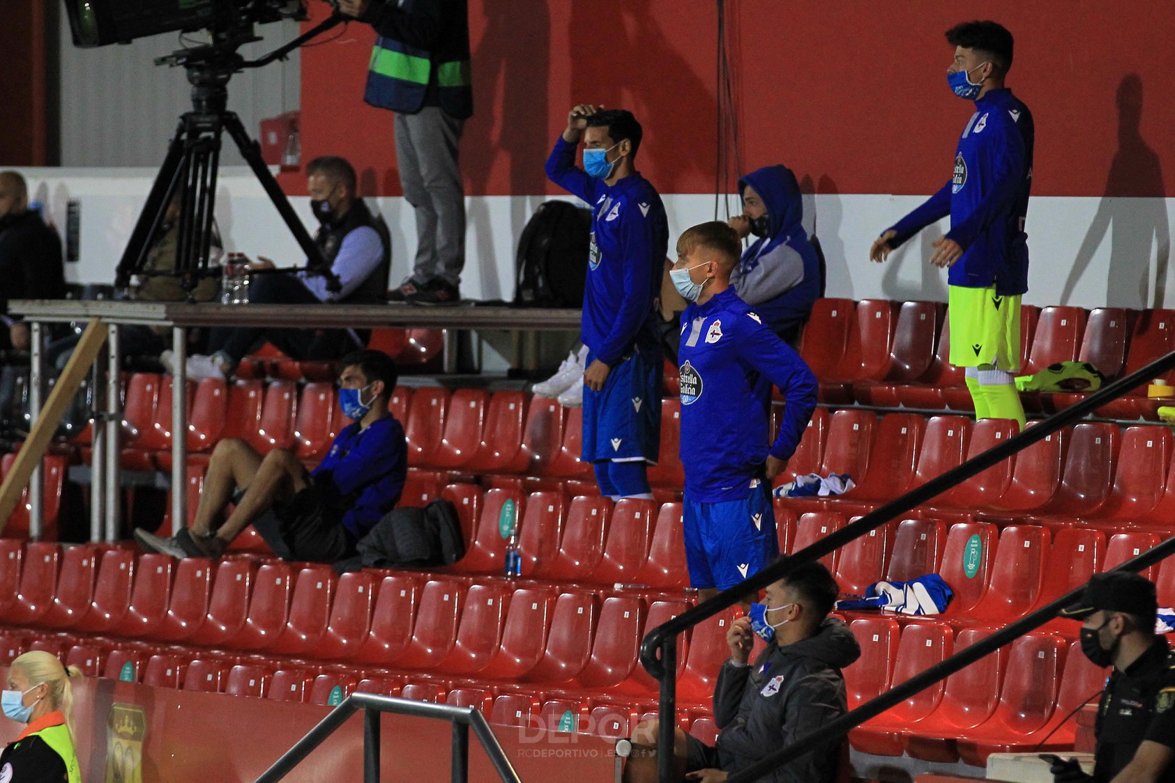 Kthimi i përsosur i futbollit të Spanjës goditet nga shpërthimi në divizionin e dytë