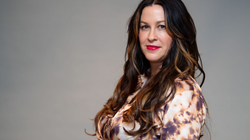 Alanis Morissette e lanson albumin e ri muzikor të premten